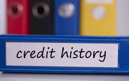 Каким образом формируется кредитная история?